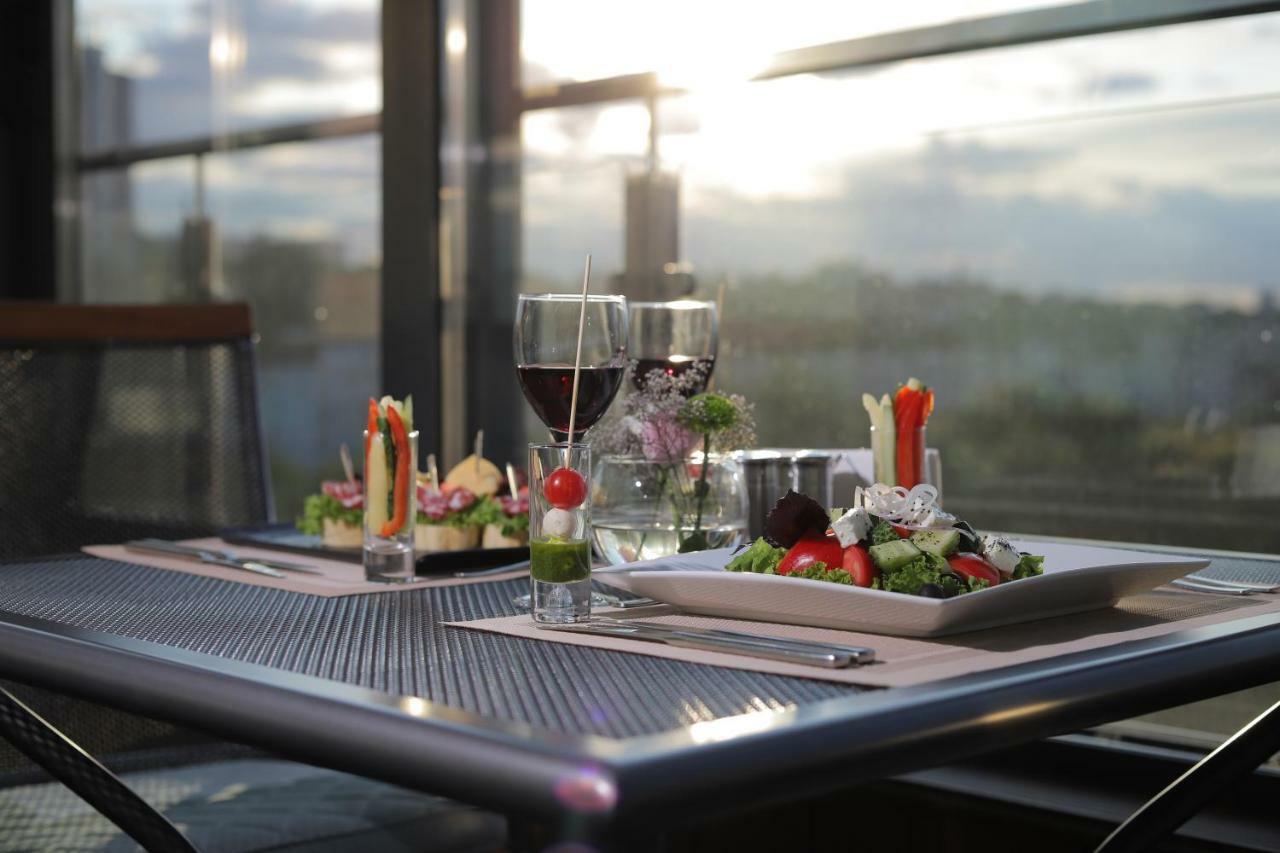 Raziotel Kyiv Yamska מראה חיצוני תמונה